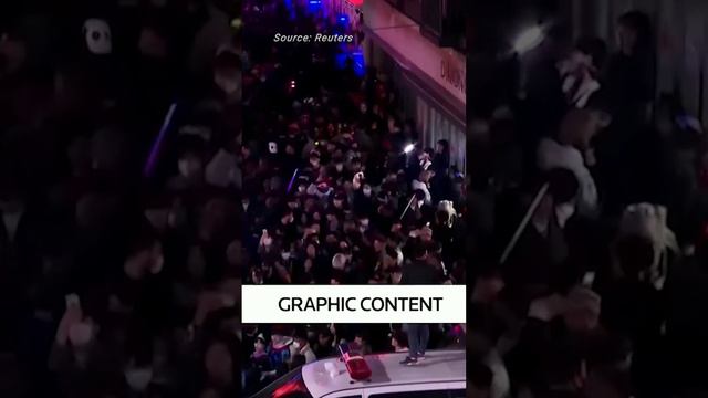 Stampede in South Korea, Seoul. During Halloween🎃 2022 смотреть онлайн