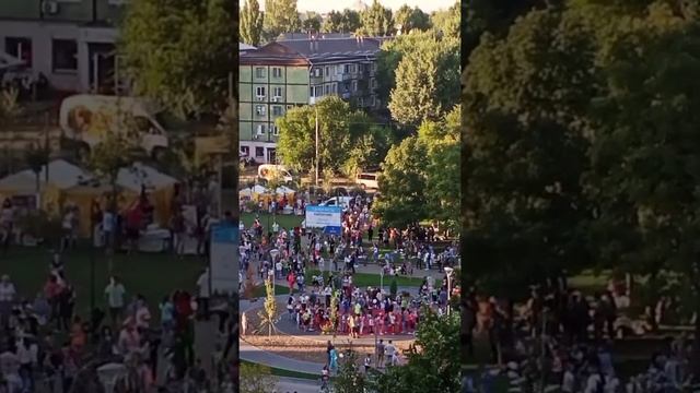 Крутой праздник на Райончике (12 сентября 2020-день города Днепр) часть 1 смотреть онлайн