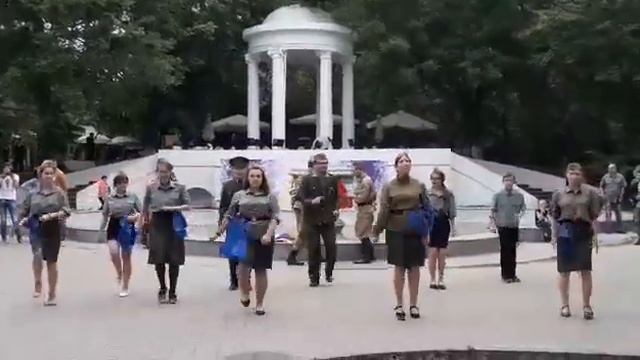 Рио Рита радость победы в парке 1 мая в Ростове смотреть онлайн
