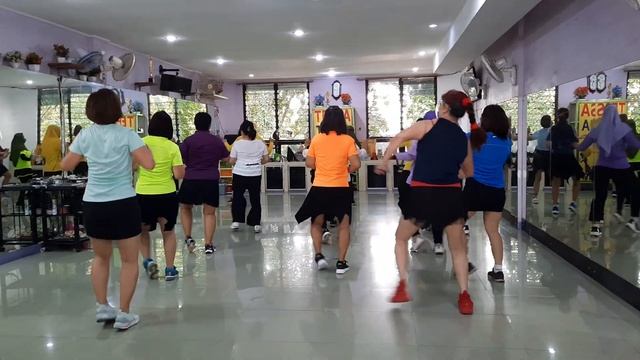 Samba Fuego-Line dance(Chika Hapsari) смотреть онлайн