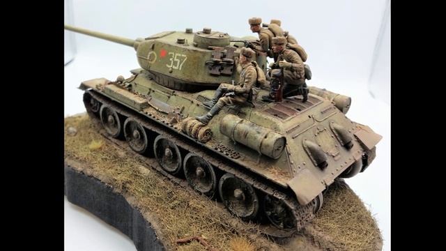 1:35 Diorama - T-34/85 Model 1944 No.174 Factory смотреть онлайн