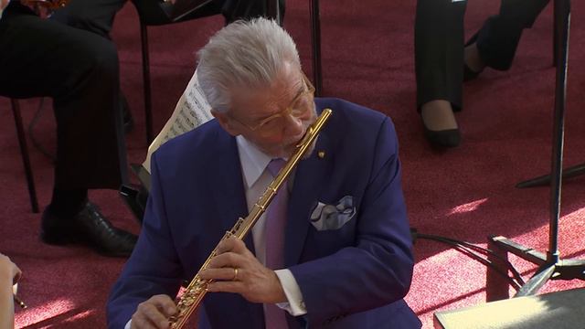 James Galway And The Ulster Orchestra - Mozart Rondo Allegro