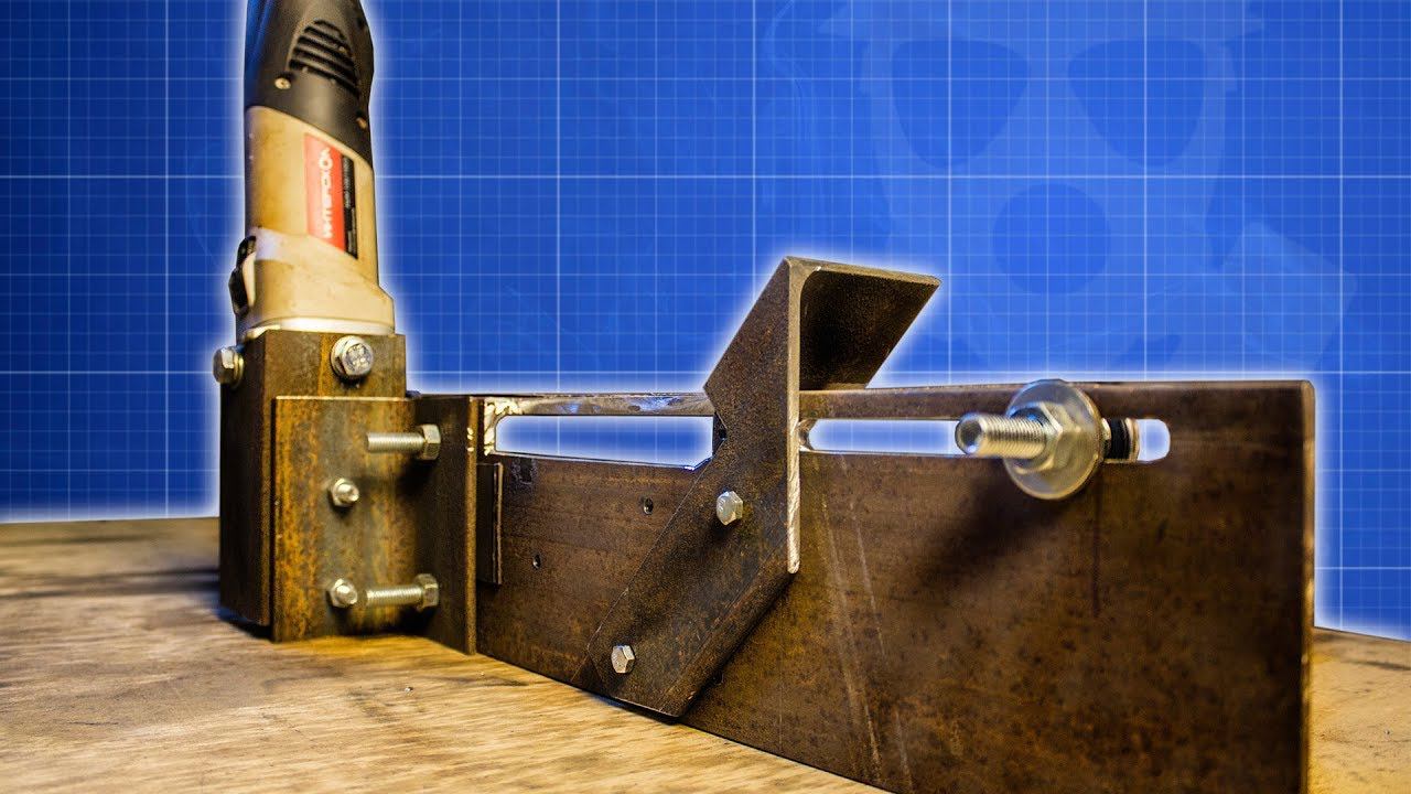 СТАНОК ИЗ БОЛГАРКИ и металлолома. Станок своими руками. смотреть онлайн