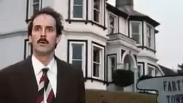 Fawlty Towers Open For 9 Business? смотреть онлайн