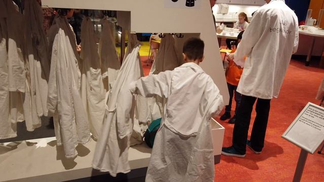 MUSEO NEMO - Amsterdam en 4k смотреть онлайн