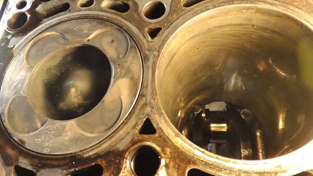 Сняли двигатель BMW E61 M57 3.0D смотреть онлайн