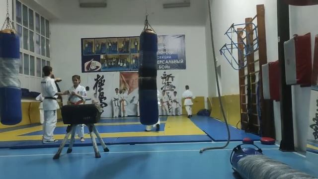 Ещё достопримечательности хутора. Идём на тренировку#39 смотреть онлайн