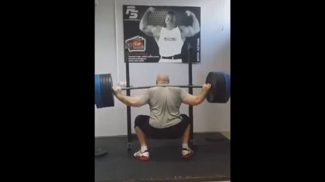 240kg , 250kg , 260 kg High bar pause (beltless) смотреть онлайн