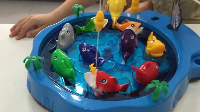 Gone Fishing Game смотреть онлайн
