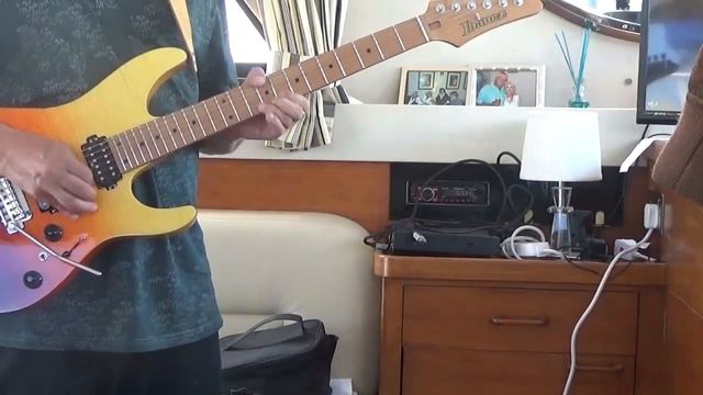 Cryin an improvisation around Joe Satriani tune on AZ242 смотреть онлайн