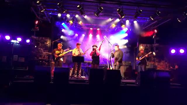 Umbrella cover rihanna/shadesofbrown @ civic hotel смотреть онлайн