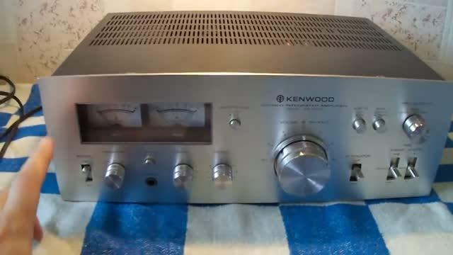 Kenwood KA-5500  обзор c неполной разборкой.-720p