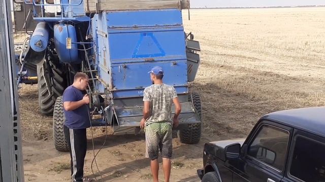 К-704ТУ. Приехал на зябь в Державинск. Перегон трактора на поле.#алекс_юстасу #к704 #кировец #зябь смотреть онлайн