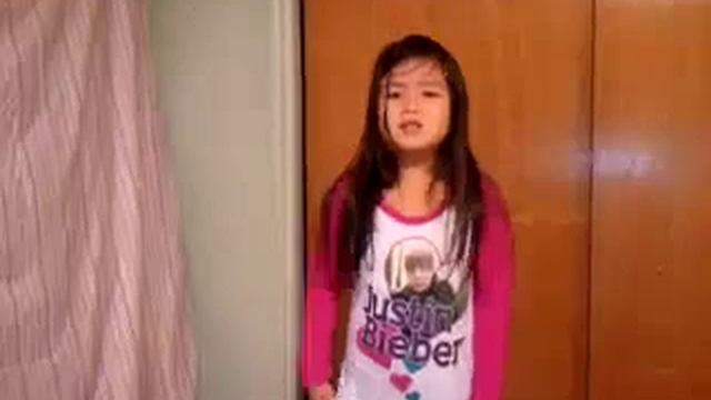Jasmine Vue's #1 Bieber Fan смотреть онлайн