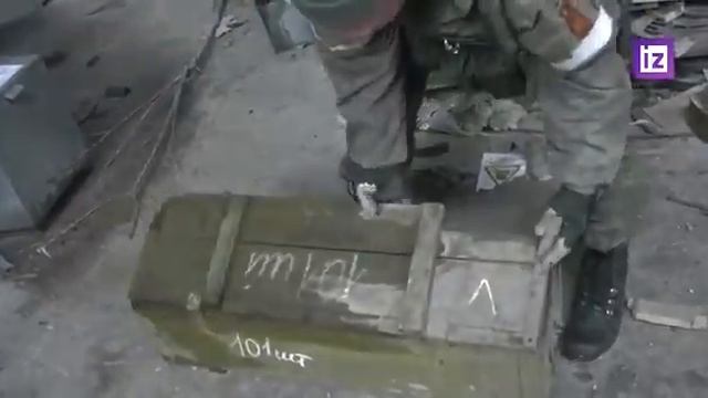 Продолжение осмотра складов и трофеев в Балаклее. смотреть онлайн
