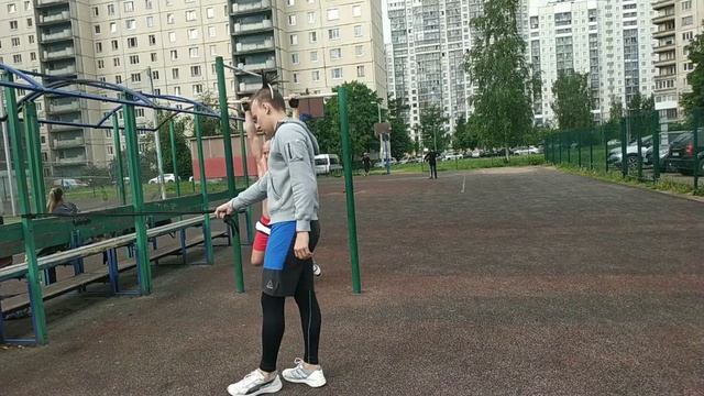 Бег, подтягивания, резина. 08.06.2020 смотреть онлайн