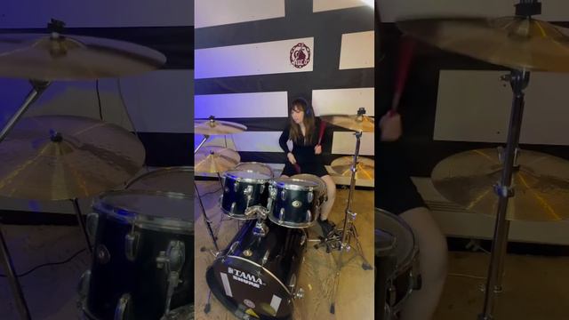 Inst: ksorocina - Слот - круги на воде Drum EKATERINA SOROKINA #drumcover смотреть онлайн