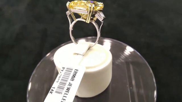 Кольцо с бриллиантом и большим мексиканским алмазом смотреть онлайн