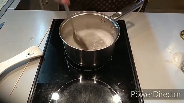 Незаменимо для тех кто занимается выпечкой тортов ,изготовлением сахарной мастики. Инвертный сироп смотреть онлайн