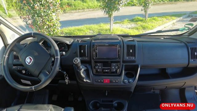 Van Adria Twin 640 SGX Supreme, 2020, 29.500 km, in vendita смотреть онлайн
