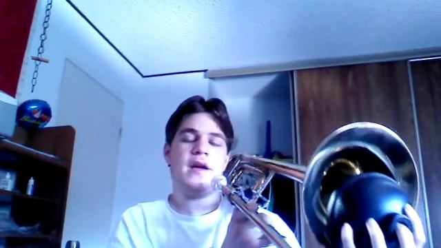 How to Play Sad Trombone смотреть онлайн