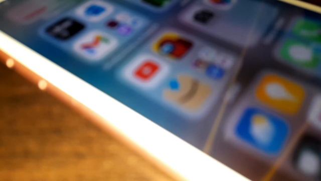 iPhone7: in 2024 смотреть онлайн
