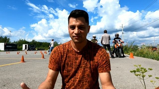 Реализую свою мечту - мотоцикл Bajaj D400 Touring смотреть онлайн