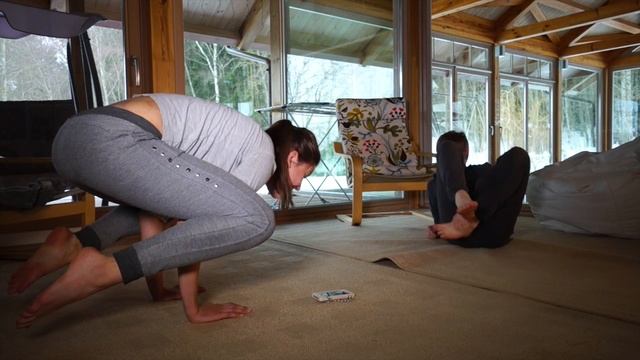YOGA CHALLENGE Йога челлендж! Смотрите до конца и не повторяйте)) ps вся мокрая!!! смотреть онлайн