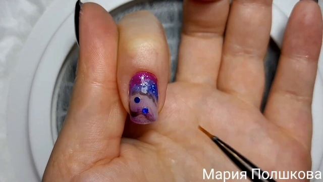 Дизайн ногтей витражным гель лаком/Аквариумный дизайн ногтей/Маникюр от и до. смотреть онлайн