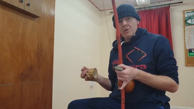 Basic technique for playing Berimbau in Capoeira смотреть онлайн