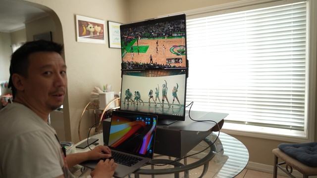 Mobile Pixels Geminos Dual Stacked Monitor Is A Game Changer for Home Productivity смотреть онлайн