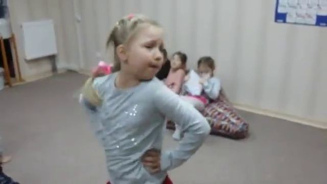 Девочке 5 лет стихотворение Агнии Барто смотреть онлайн