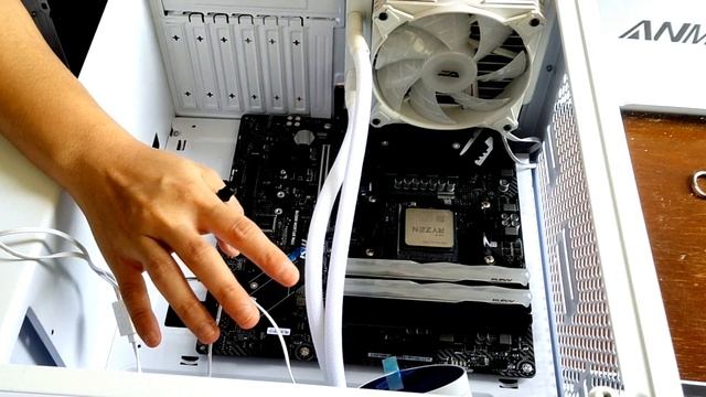 FANTECH CG80 PHP 50K-60K GAMING/CODING/EDITING WHITE PC BUILD ft MSI GTX 1660 SUPER AMD RYZEN 5 360 смотреть онлайн