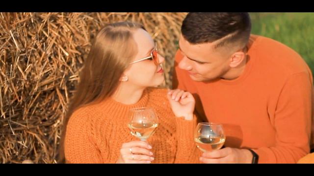 Андрей & Мария | Романтическая съемка в поле | История любви смотреть онлайн
