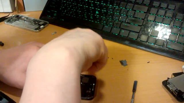 замена экрана и аккумулятора на iphone 5 смотреть онлайн