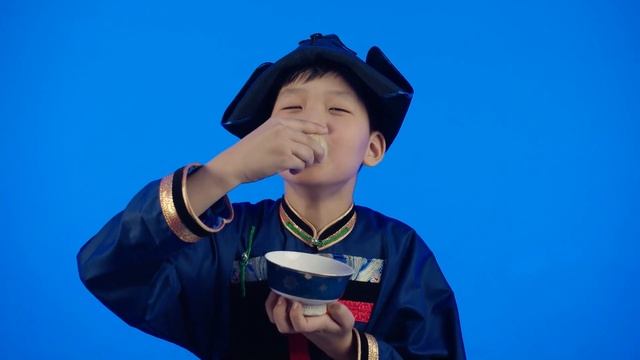 Бууза - Песня о самом вкусном бурятском блюде! - Мүнгэн хонхонууд смотреть онлайн