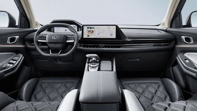 Changan Qiyuan Q05 / ¡Un poderoso SUV híbrido! / Imágenes oficiales смотреть онлайн