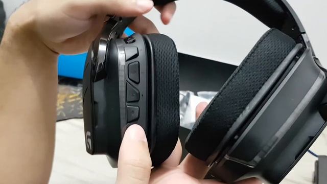 UNBOXING - Headset Logitech G933 Artemis Spectrum (Sem Fio). RGB смотреть онлайн