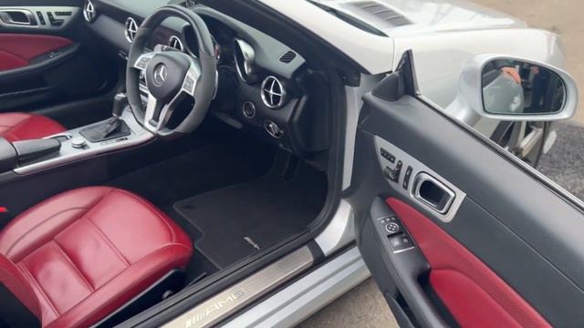 2013 Mercedes-Benz SLK55AMG P30 Performance Pack смотреть онлайн