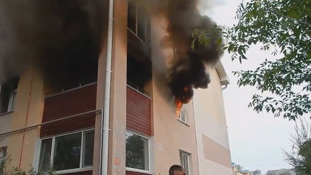 Пожар на Пионерской смотреть онлайн