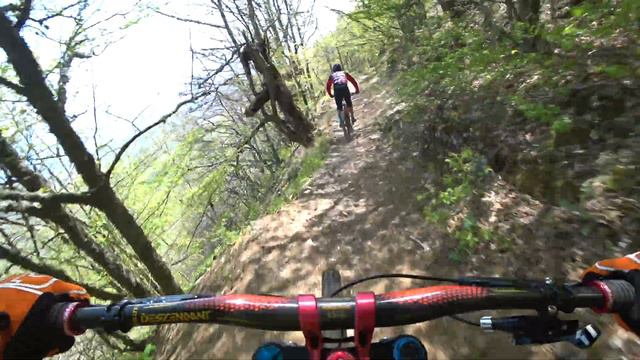 Лучший трейл Алушты! Южная тропа! SONY 4K смотреть онлайн