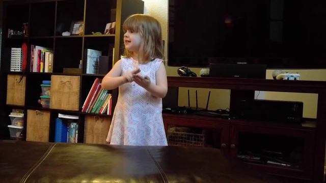 Flower Song Feat. Mike on Tambourine смотреть онлайн