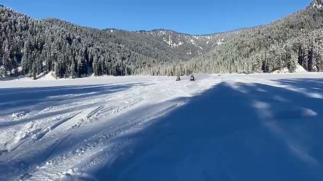 Озеро ежелуколь подо льдом