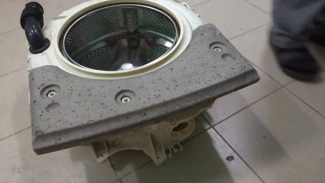 Замена подшипников на стиральной машине INDEZIT WIUN 102 смотреть онлайн