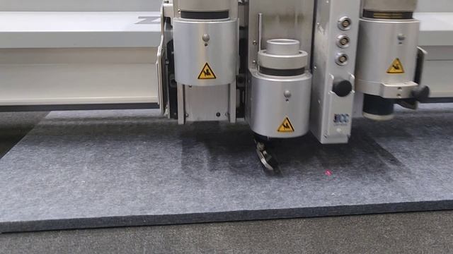 Декоративные панели из войлока режем на плоттере смотреть онлайн