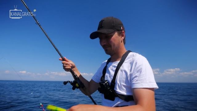 Catch & Cook Mackerel - SWEDISH SEA FISHING | Team Galant смотреть онлайн