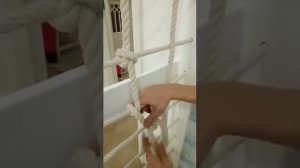 Краткая видеоинструкция: как завязывать узлы на гладиаторской сетке.