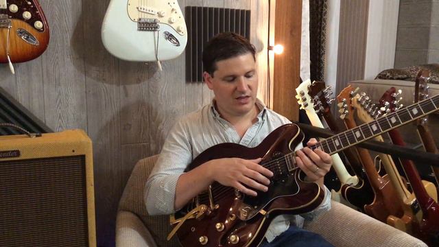 Epiphone Casino vs Epiphone Riviera Custom p93 смотреть онлайн