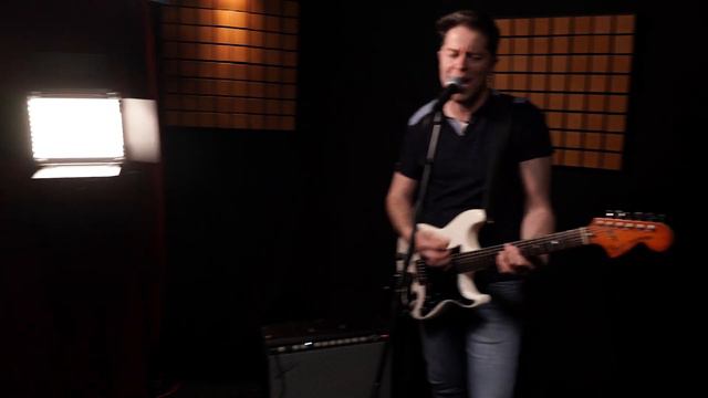 Chicken Funk - (cover) - Crazy Little Thing Called Love - QUEEN смотреть онлайн