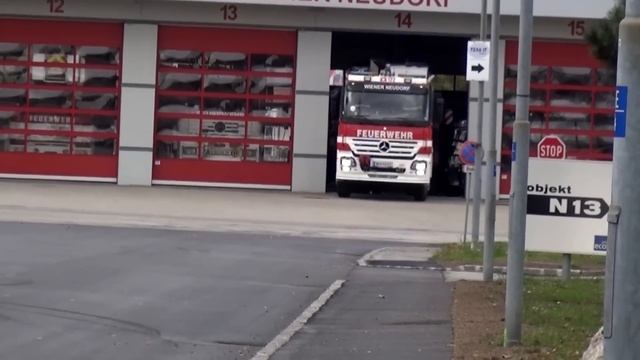 Fuhrpark Freiwillige Feuerwehr Wiener Neudorf смотреть онлайн